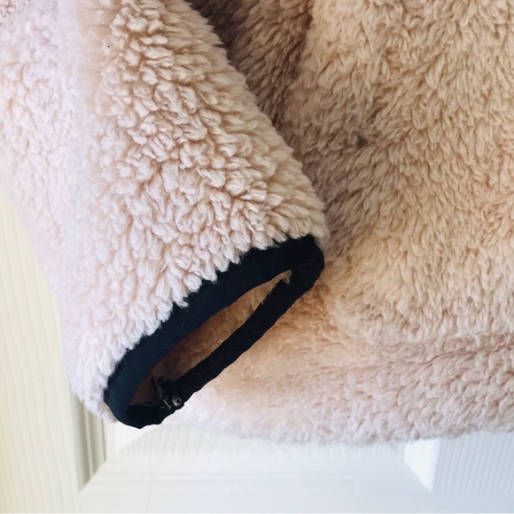 Cozy Pullover - Picture 4 of 7